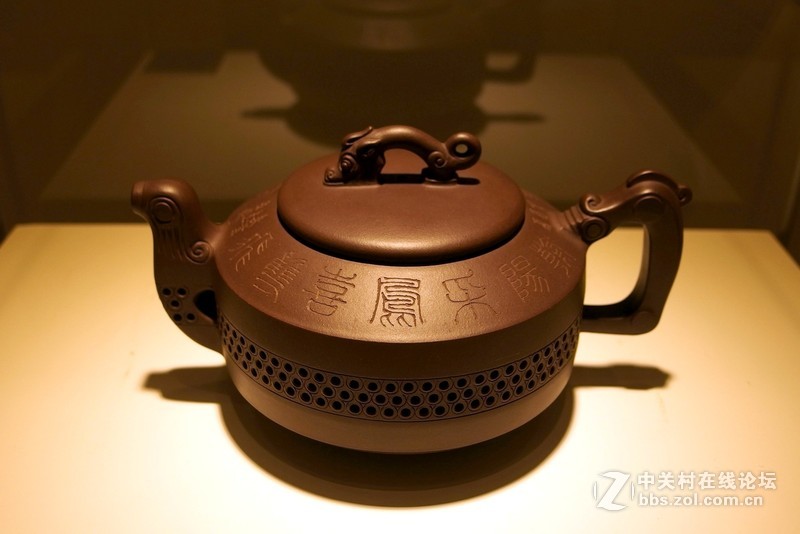 布展抽空拍了几件徐秀棠紫砂作品