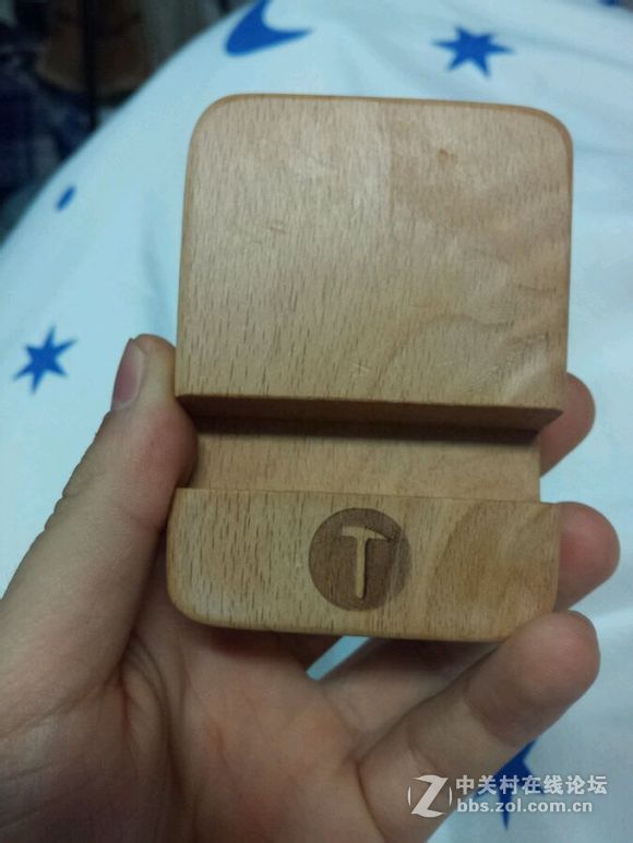 最近太喜欢锤子的logo，不知道还有什么产品或者软件。