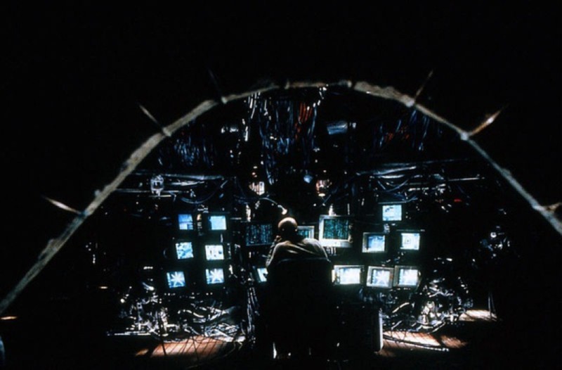 回到未来         ——谈交互设计的科幻与现实