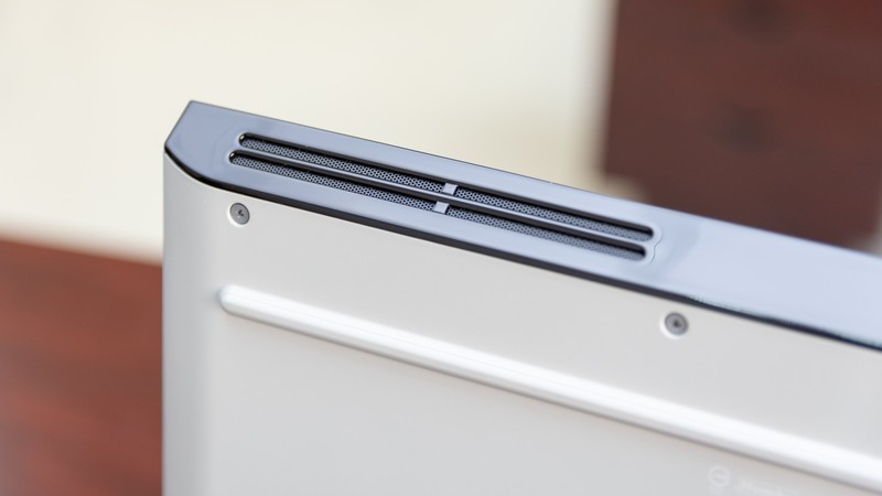 堪比旗舰台式机的性能怪兽，外星人Alienware Area-51m体验如何？