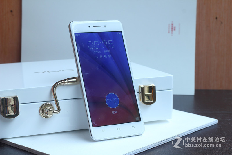 #手机# 玉般剔透，珠般玲珑，X5Pro体验试玩