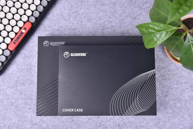 酷比魔方X，让ipad mini和kindle都要汗颜的国产平板开箱篇