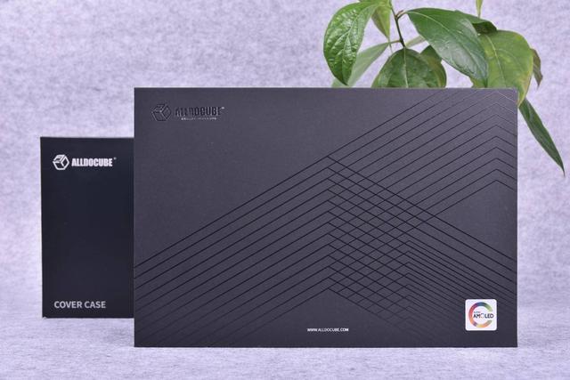 酷比魔方X，让ipad mini和kindle都要汗颜的国产平板开箱篇