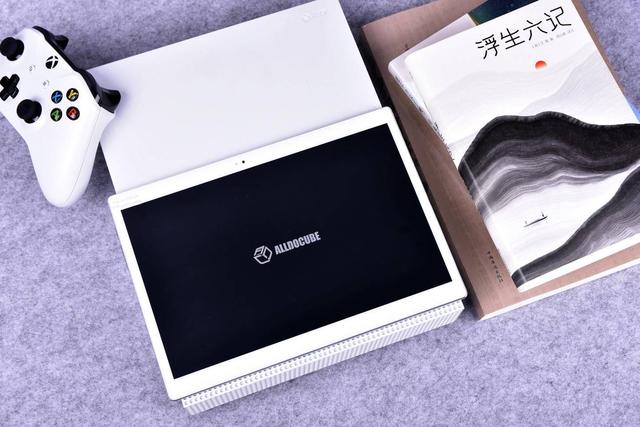 酷比魔方X，让ipad mini和kindle都要汗颜的国产平板开箱篇
