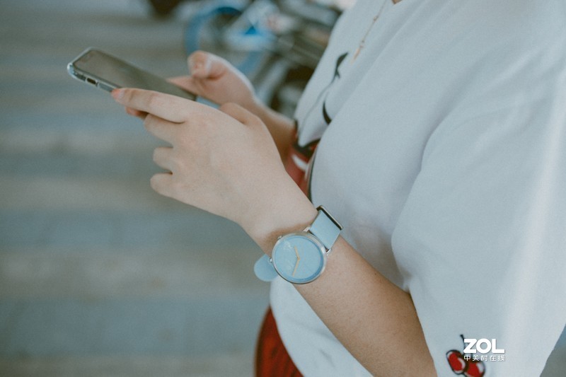 七夕潮爆朋友圈！简评牛丁NOERDEN LIFE2智能手表