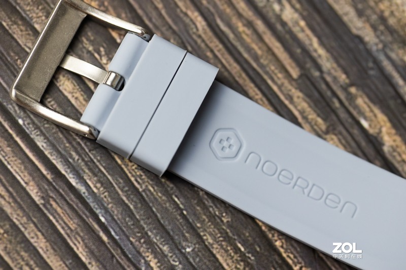 七夕潮爆朋友圈！简评牛丁NOERDEN LIFE2智能手表