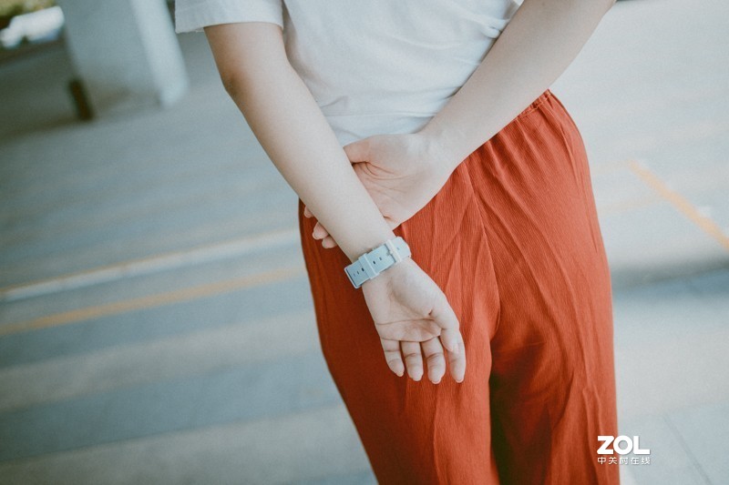 七夕潮爆朋友圈！简评牛丁NOERDEN LIFE2智能手表