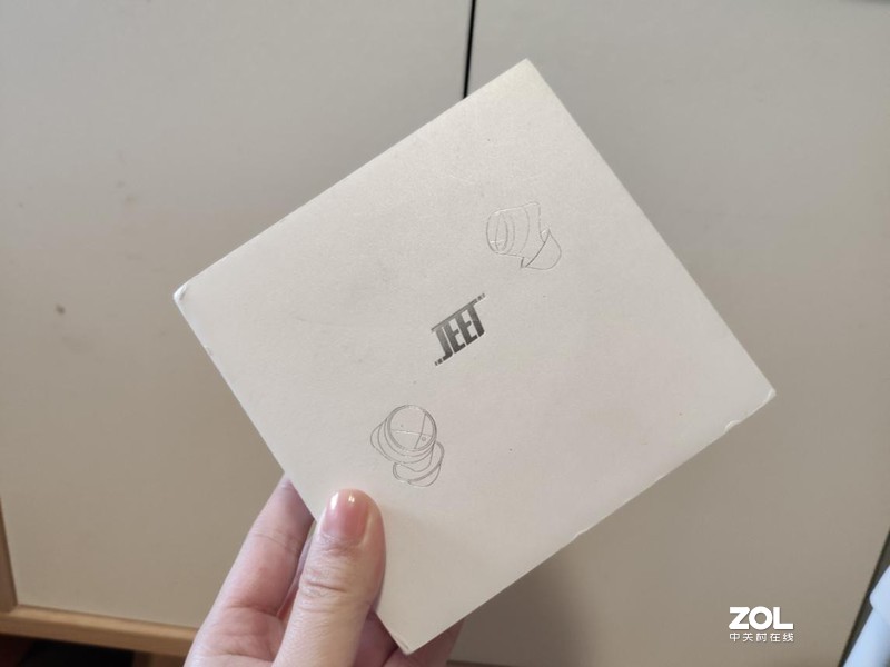 在家办公用什么蓝牙耳机？JEET Air Plus与漫步者LolliPods评测