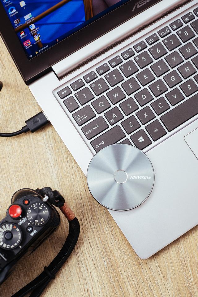 独立多分区加密是否让数据更安全：海康威视移动固态硬盘T100F