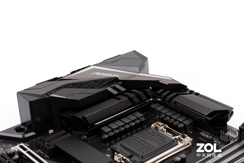 618剁手节晒战果技嘉AORUS Z390+96K の摸雕簪OC小记