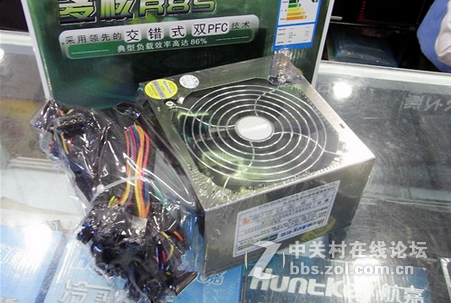 请问这个电源的风扇怎么拿下来？（航嘉 450W）