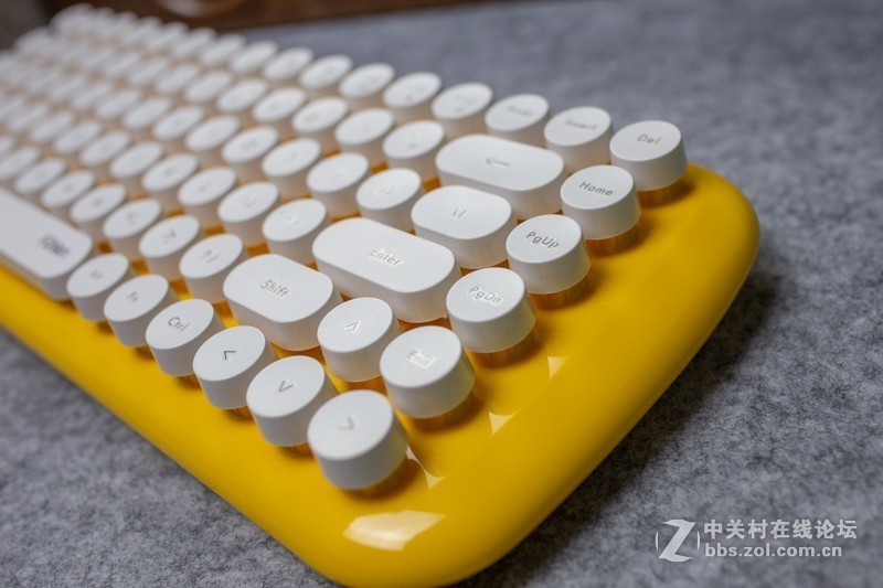 钢铁直男退散，它只属于萌妹子！上手体验富勒MK910无线键鼠套装