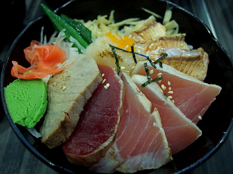 聚餐随拍 (友人多年未见)