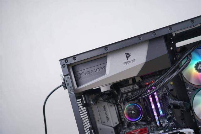 智能温控，安静无忧，骨伽 GEX650你装机的最佳小伙伴