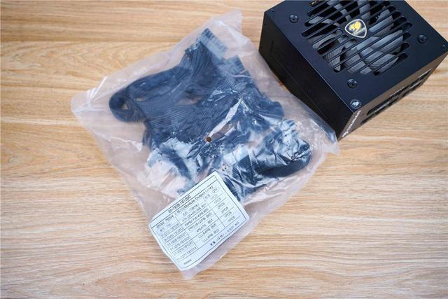 智能温控，安静无忧，骨伽 GEX650你装机的最佳小伙伴