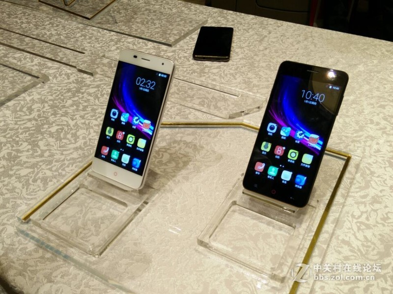 #国民良品发布会# 小辣椒9真机图赏，够不够辣？（有妹子）