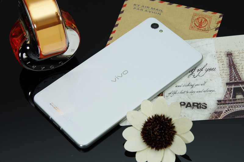 #乐无止镜X5Pro，最美的春季出行# ①温润细腻 手品之美——邂逅vivo X5Pro