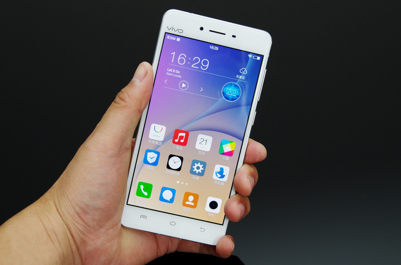 #乐无止镜X5Pro，最美的春季出行# ①温润细腻 手品之美——邂逅vivo X5Pro