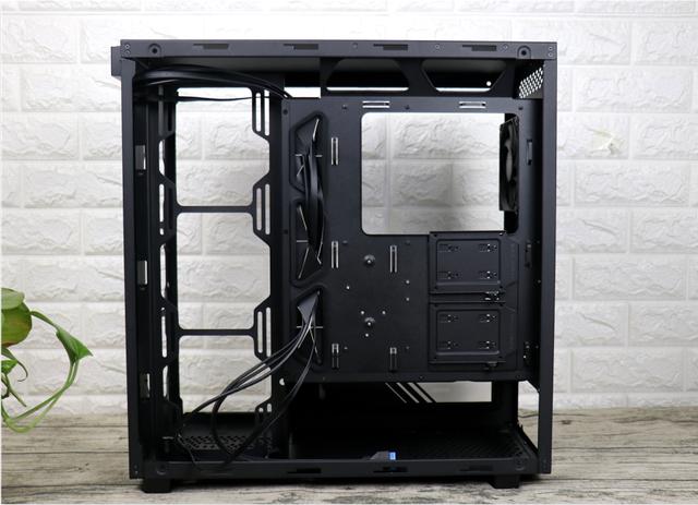 来自魔方世界的清爽，售价599元，这个夏天值得你拥有