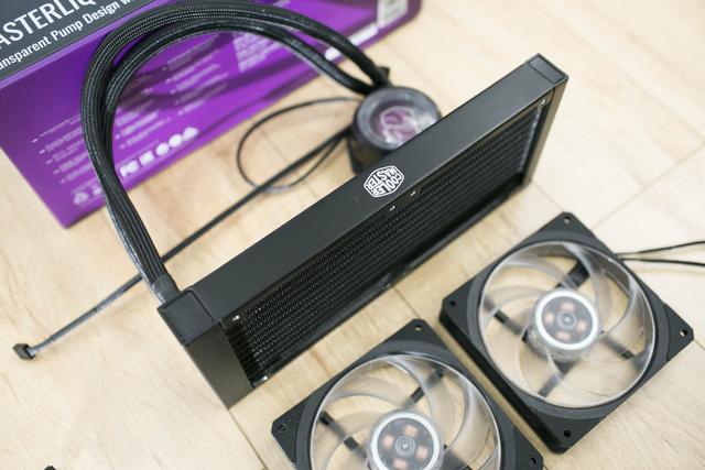 看得见的“芯”动——酷冷至尊 冰神P240开箱