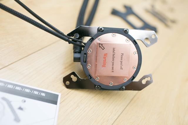 看得见的“芯”动——酷冷至尊 冰神P240开箱