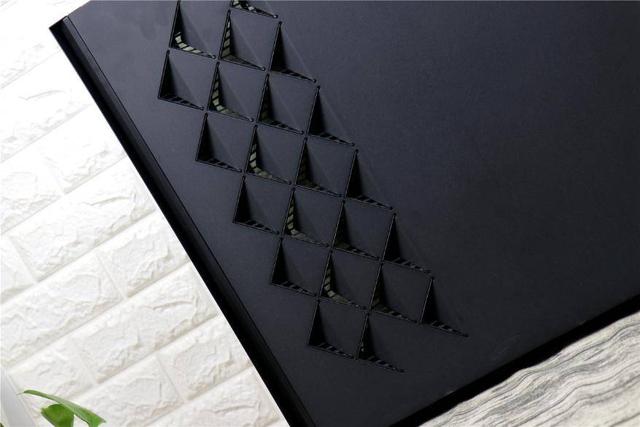 来自魔方世界的清爽，售价599元，这个夏天值得你拥有