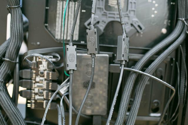 看得见的“芯”动——酷冷至尊 冰神P240开箱