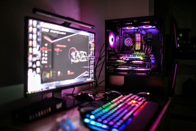 看得见的“芯”动——酷冷至尊 冰神P240开箱