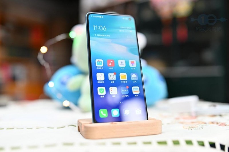 大电量的游戏怪兽，中端游戏5G玩家vivoZ6体验