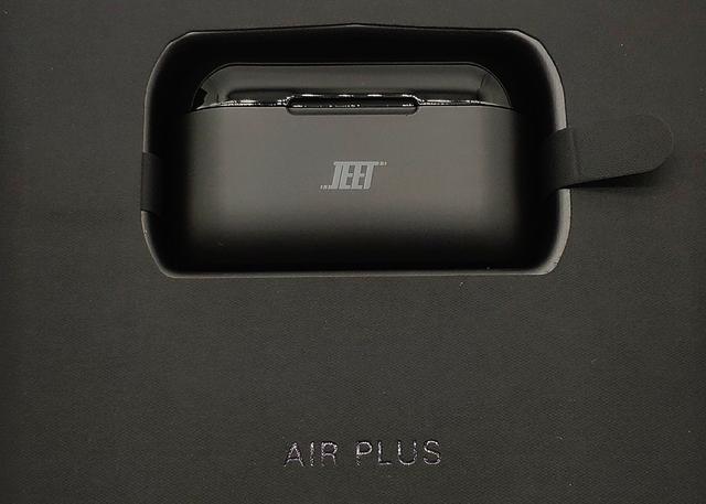 让苹果汗颜的顶级蓝牙耳机，可以自己调节音效耳机JEET Air Plu