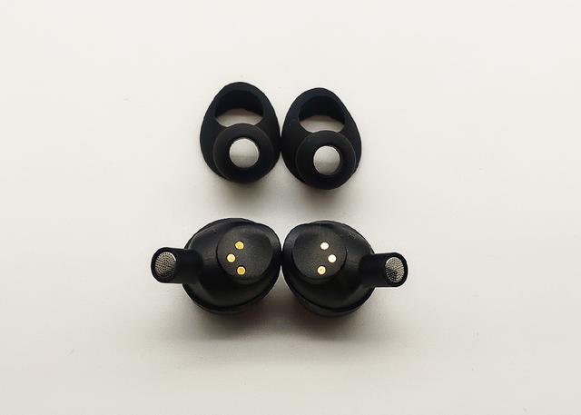 让苹果汗颜的顶级蓝牙耳机，可以自己调节音效耳机JEET Air Plu