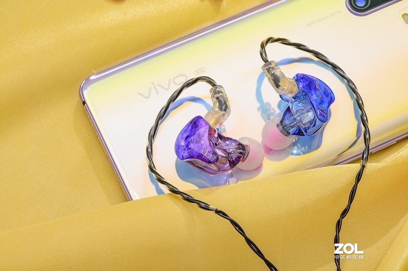 逆时代还是偏执？只谈音质，为vivo X30 pro入手QDC天王星耳机
