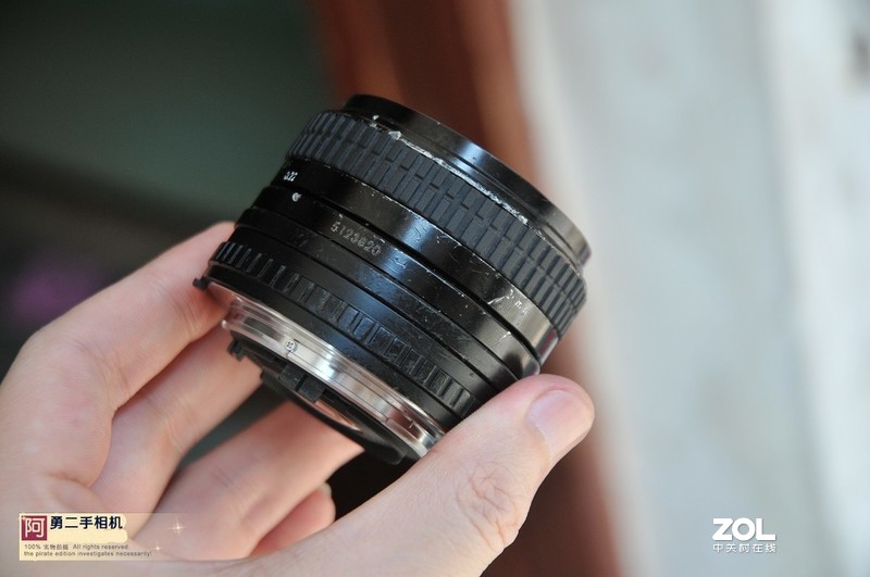 已卖  8.7日  尼康AIS50 2.0  适马28 2.8  手动  价200包邮