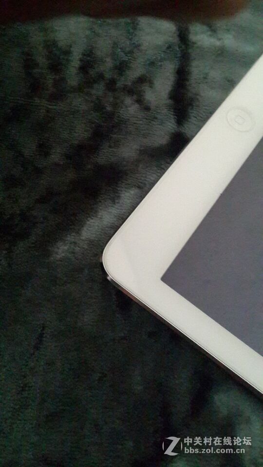 闲置了将近十个月，港版32G白色，求估价、