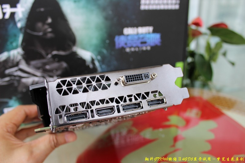【翔升GTX960 终结Ⅱ 4G D5显卡】试用一、赏析篇：高贵时尚－土豪金彰显高档风采！