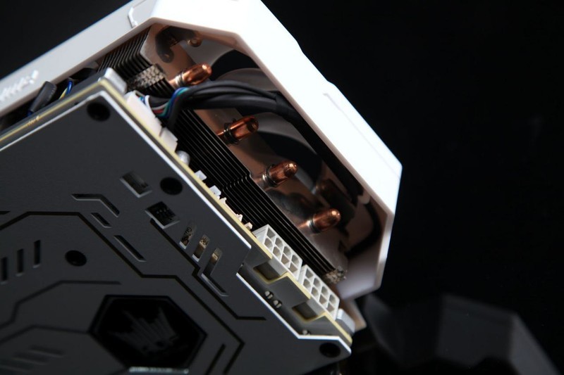 暗黑系列装机，只狼战4K