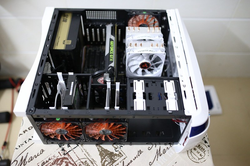 表妹说没电脑不上学，4790K 异极内存超频作业