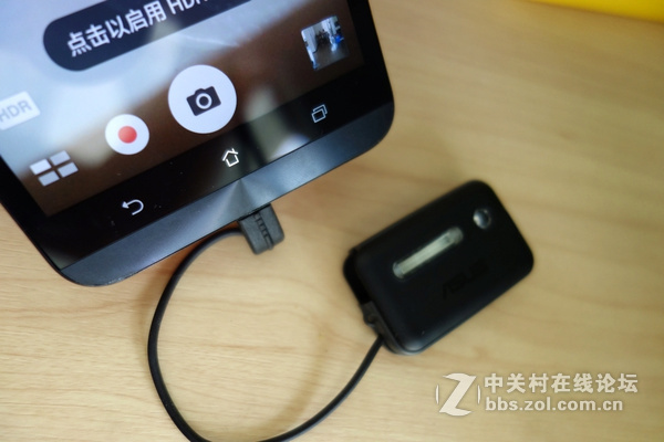 #华硕ZenFone 2及配件爆强体验#ASUS ZenFlash闪光灯配件测试
