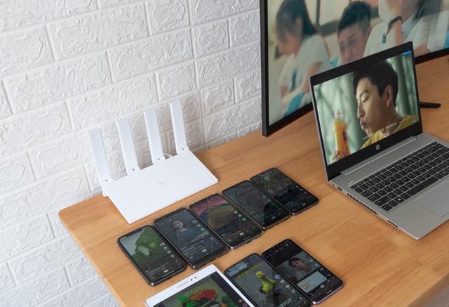 路由器选的好，智能家居体验才会更好，华为路由WS5200测评