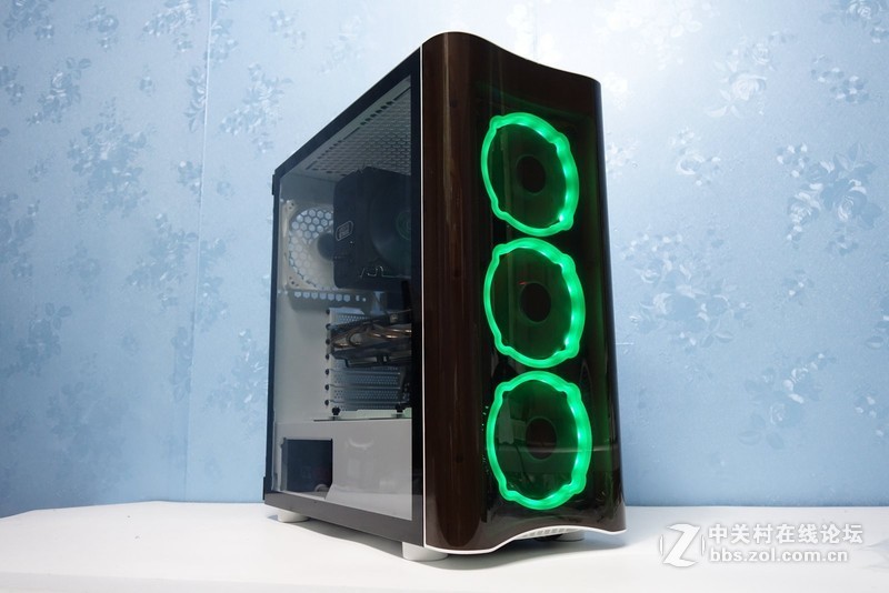 白色控最爱，Tt挑战者H3机箱