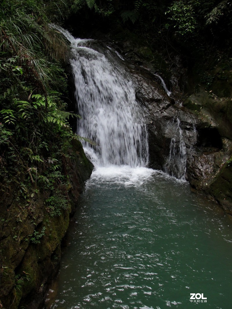 黑山谷
