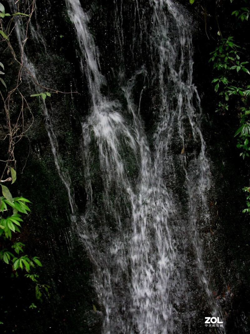 黑山谷