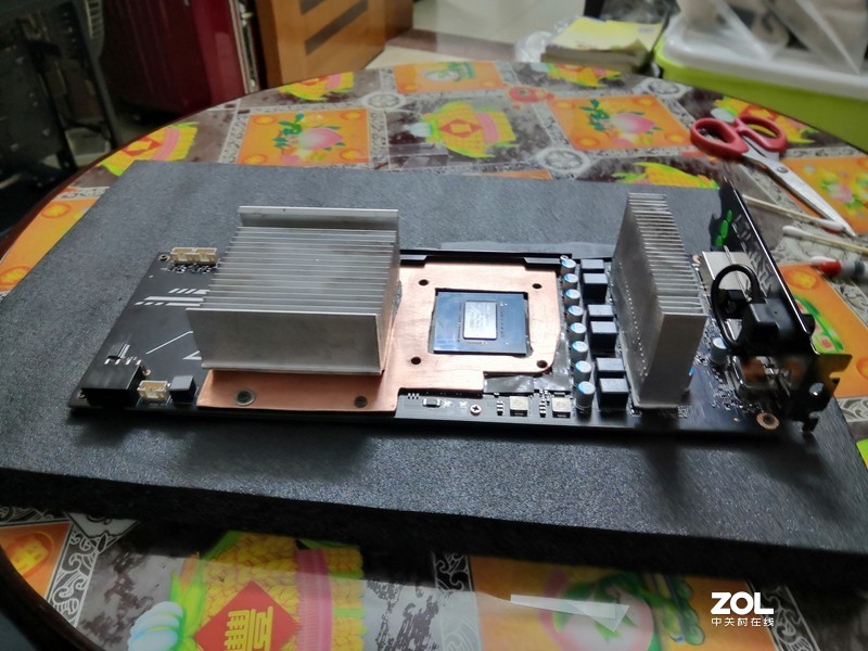 DIY显卡全覆盖式水冷头