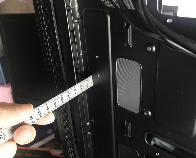 机箱模组化设计很独特？九州风神玄冰70机箱装机体验