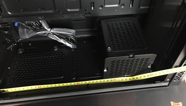 机箱模组化设计很独特？九州风神玄冰70机箱装机体验