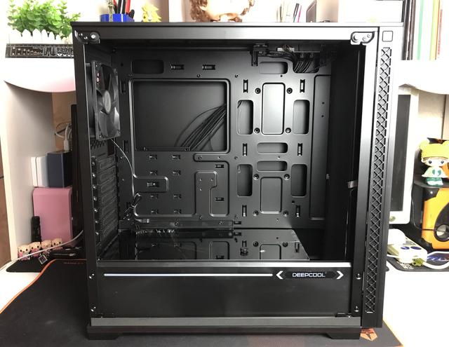 机箱模组化设计很独特？九州风神玄冰70机箱装机体验