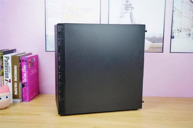 酷冷至尊新机箱分享，原来200元的机箱也可以这样玩！