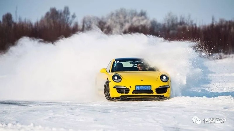 保時捷凌駕風雪傲馳極限寒冰體驗伏羲壁爐九年活動