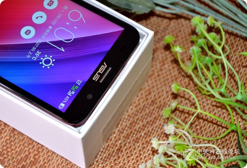 #华硕ZenFone 2及配件爆强体验# 华硕做媒，英特尔结缘安卓5.0