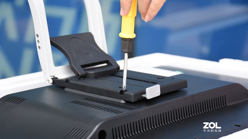 为创造者赋予强劲动力：绘王Kamvas Pro 22（2019）数位屏体验